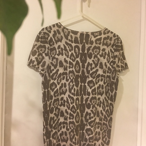 🐆 INC top... animal print & pearls - Picture 4 of 4